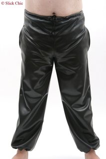 Mens training trousers